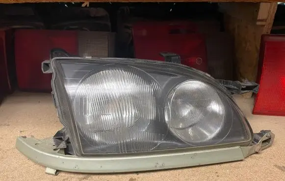 Toyota Avensis T220 Headlight/headlamp 0528 54533365