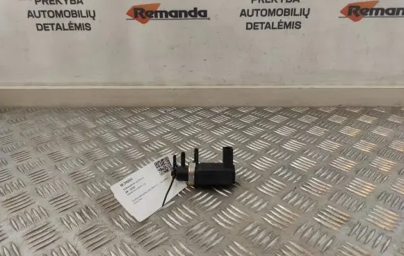 Audi A6 S6 C5 4B Turbo solenoid valve 72290322