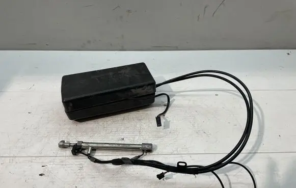 Mercedes-Benz S W221 Tailgate/trunk control unit/module A2218001548