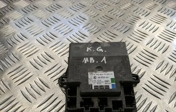 Mercedes-Benz A W169 Door control unit/module A1698207526