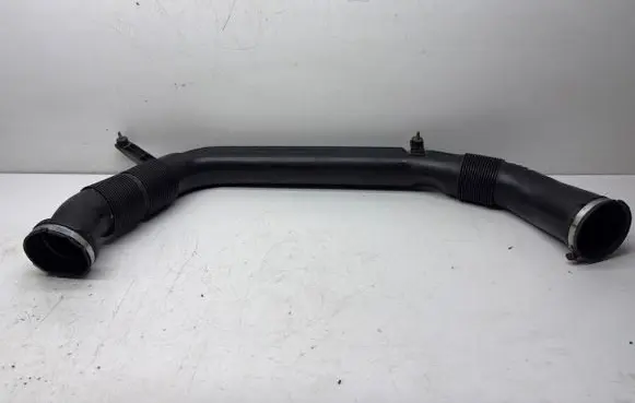 Chevrolet Cruze Air intake duct part 13324547 631048618
