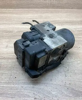 Mitsubishi Carisma ABS Pump 0273004488
