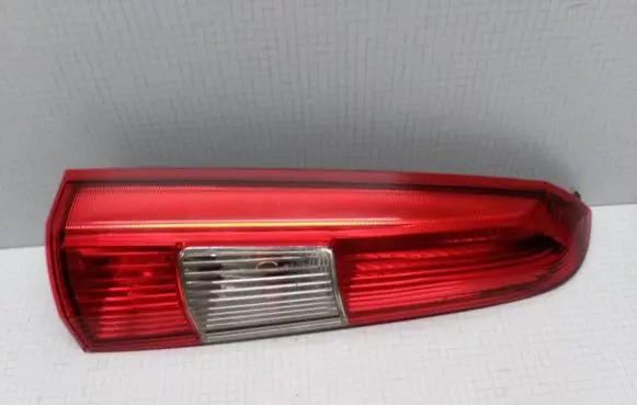 Volvo V70 Rear/tail lights 9154493ECE 9154493USA 9154493GB