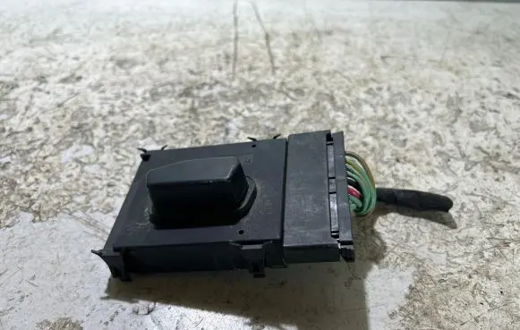 Dodge Challenger Seat control switch 03461144 56049428