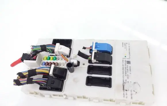 BMW 3 F30 F35 F31 Comfort/convenience module 9303547 116RI001052