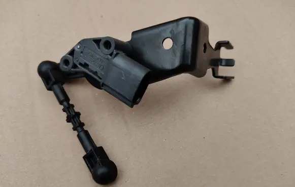 Audi e-tron Headlight/headlamp level sensor 4M0907504A 4M0941285D