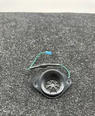 BMW 6 F12 F13 Front door speaker 9175696