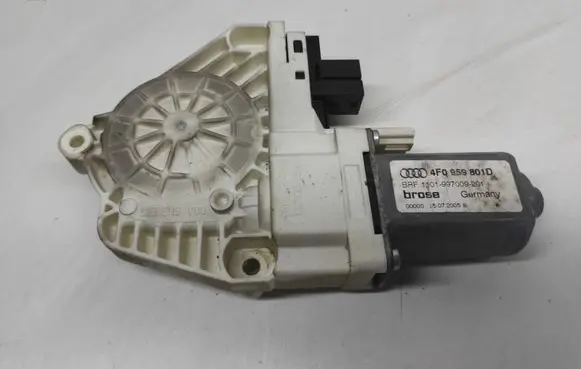 Audi A6 S6 C6 4F Front door window regulator motor 4F0959801D 1101997009201 25072005B
