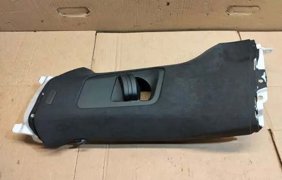 Porsche Taycan 9J1 (B) pillar trim (top) 9J1867243C P30013251