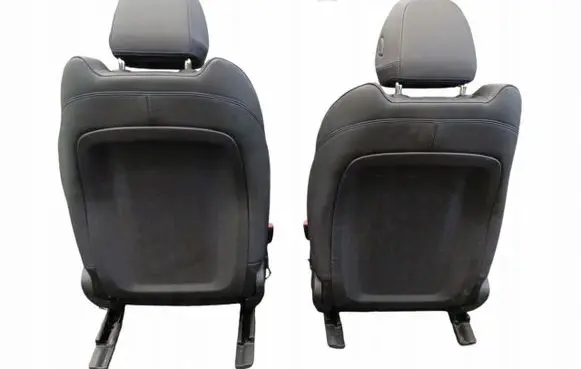 BMW i4 Seat set 
