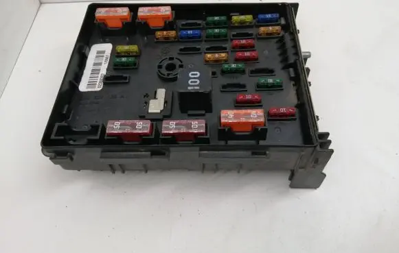 Volkswagen PASSAT B7 Fuse module 3C0937125A 63595743