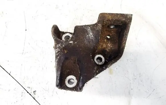 Volkswagen I LT Engine mounting bracket 075199305a
