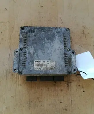 Citroen Xsara Picasso Engine control unit/module 0281011084