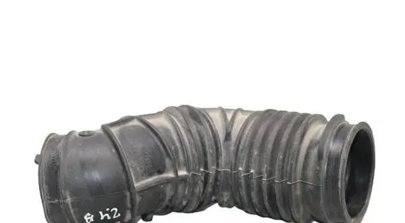 Air intake hose/pipe