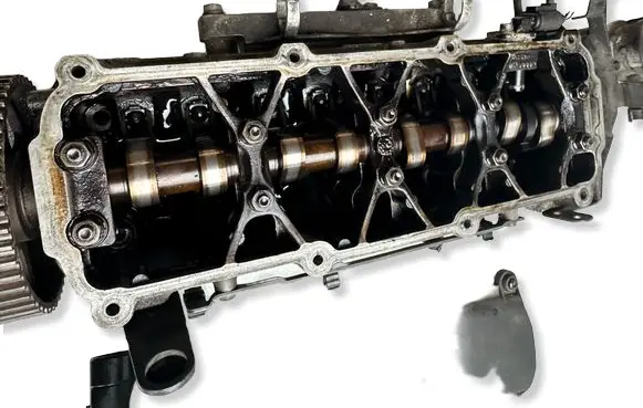 Skoda Octavia Mk1 (1U) Engine head 06B103373T