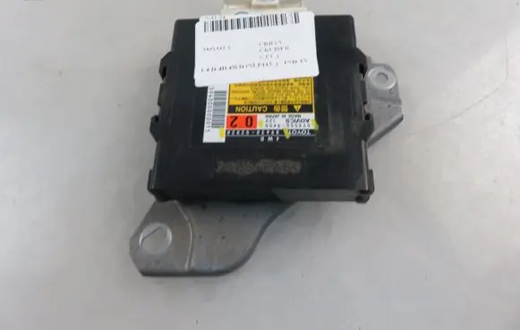 Toyota Urban Cruiser (XP110) Transfer box differential control unit 0795009400 8963052020