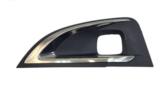 Peugeot 3008 II Front bumper lower grill 9815692677 1617977580 1686611780