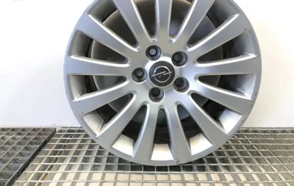 Opel Insignia A R17 alloy rim 