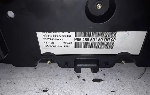 Citroen Xsara Picasso Speedometer (instrument cluster) P9648650180 NS03084168
