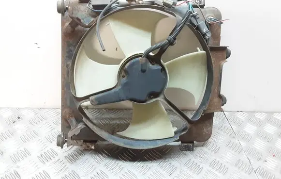 Honda HR-V Air conditioning (A/C) fan (condenser) 