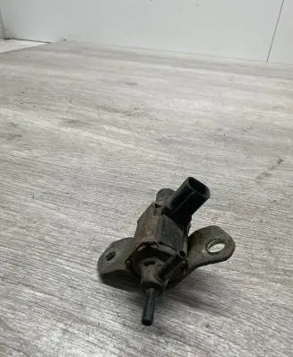 Ford Mondeo Mk III Turbo solenoid valve 1S7G9j559 46672091