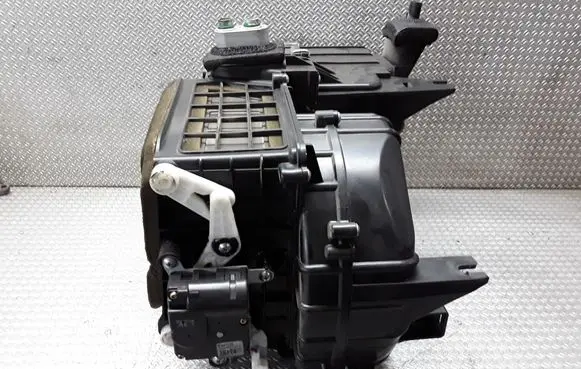 Interior heater climate box assembly
