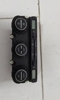 Volkswagen Golf V Climate control unit 1K0907044DA 5HB01010601 SW1213