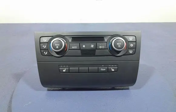 BMW 1 E82 E88 Climate control unit 9147299
