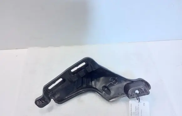 Citroen C3 Fender mounting bracket 9812550980
