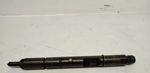 Audi A6 S6 C5 4B Fuel injector 059130201E 0432133836