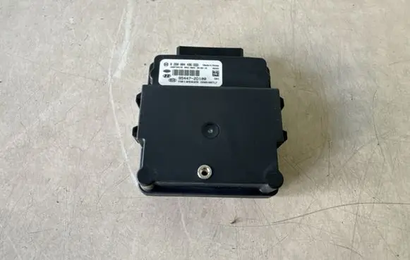 Hyundai Tucson TL Transfer box differential control unit 954472D100