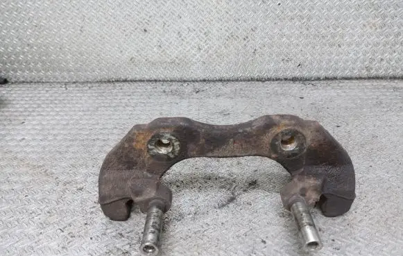 Ford Focus Front Brake Caliper Pad/Carrier 