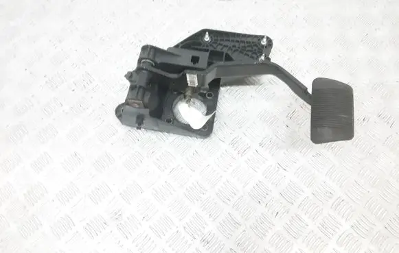Chrysler Town u0026 Country V Brake pedal 04721922AF 04671338AC