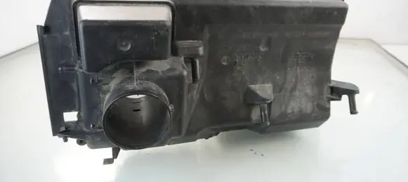 Volvo S40 Air filter box 30677532