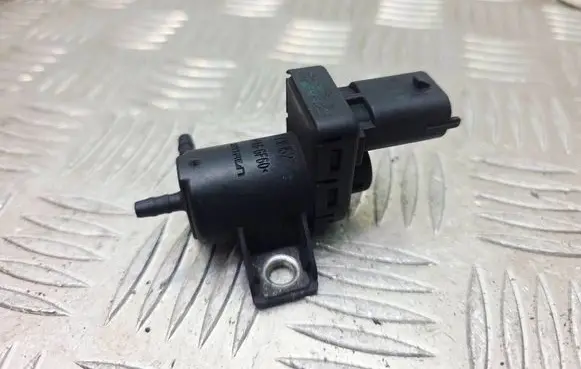 Opel Astra K Turbo solenoid valve 55574896