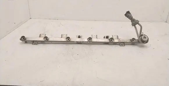BMW 5 E39 Fuel main line pipe 0280160597 436110