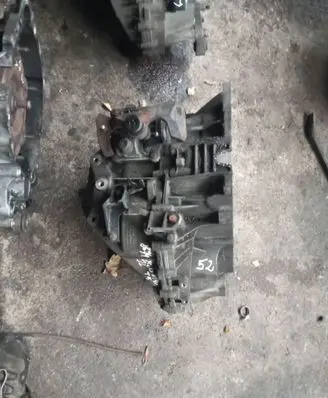 Manual 6 speed gearbox
