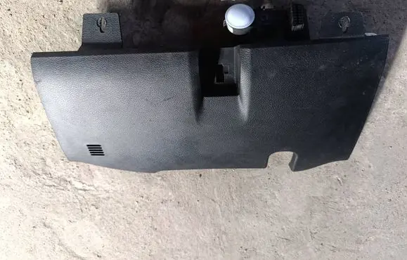 Dashboard lower bottom trim panel