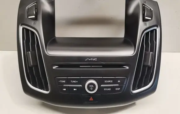 Radio/GPS head unit trim