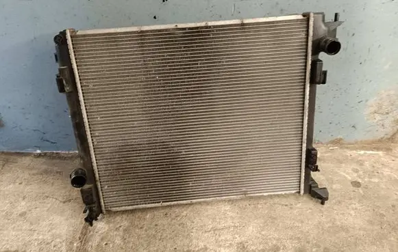 Nissan X-Trail T32 Coolant radiator PA66PA612GF33