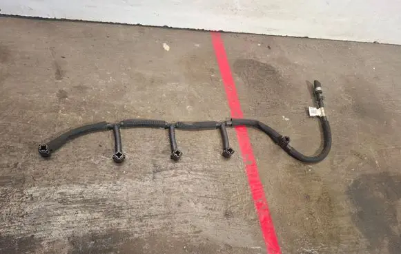 Fuel return line/hose