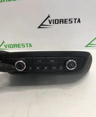 Opel Crossland X Climate control unit 98226284YX 28607058 F4F6939E