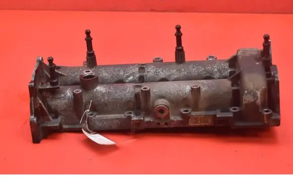 Opel Combo C Rocker cam cover 55193272