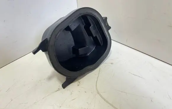 BMW 3 E90 E91 Headlight/headlamp dust cover