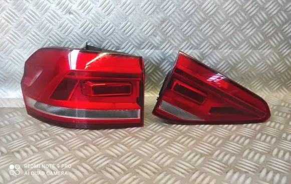 Rear/tail lights