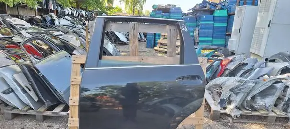 Fiat Croma Rear door