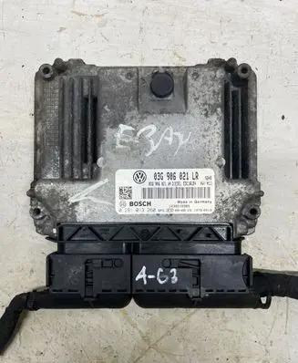Volkswagen PASSAT B6 Engine control unit/module 03G906021LR 0281013260