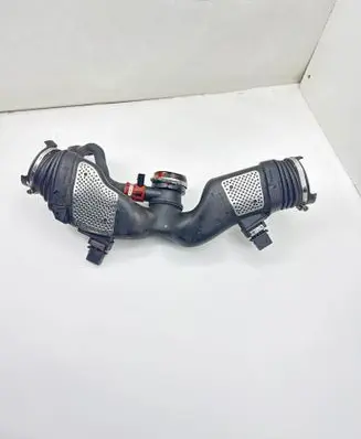 Mercedes-Benz CLS C219 Air intake duct part a6420943497