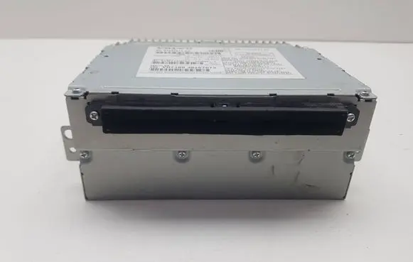 Volvo V40 Radio/CD/DVD/GPS head unit 31337571AA 5221720KH