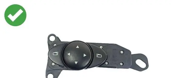 Mercedes-Benz E W211 Wing mirror switch 2118215379 03211025 S409064